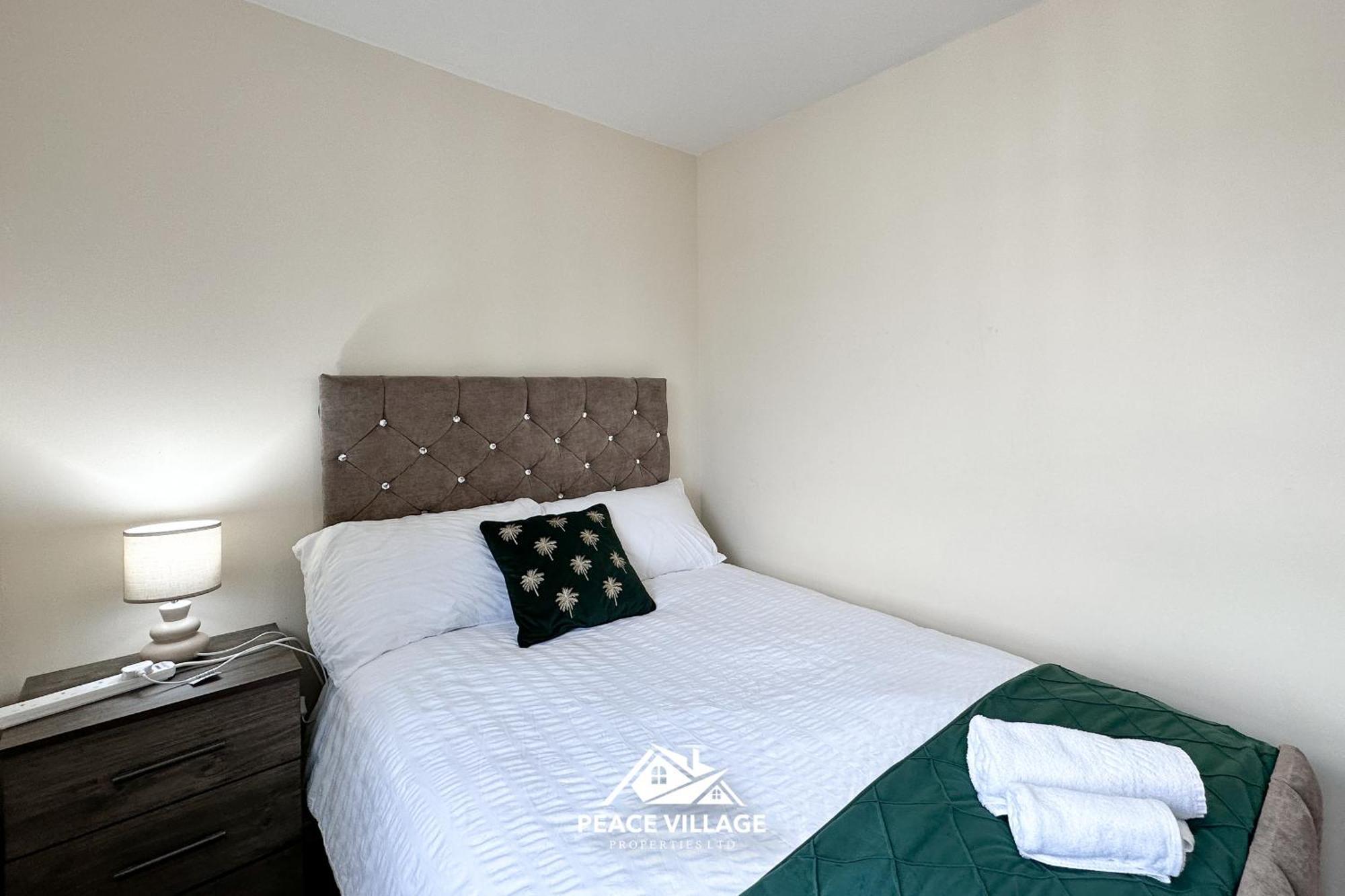 Ashton Co-Living - Private Room Self-Cater Manchester Esterno foto